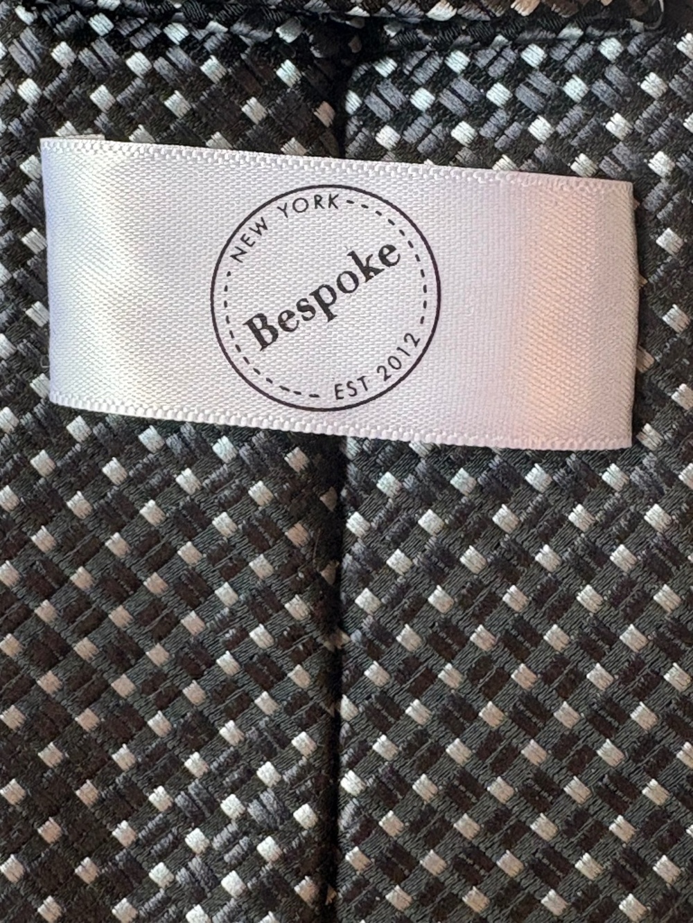 Bespoke New York Men’s Tie Black Silver Gray Geometric Woven 2.75" Skinny